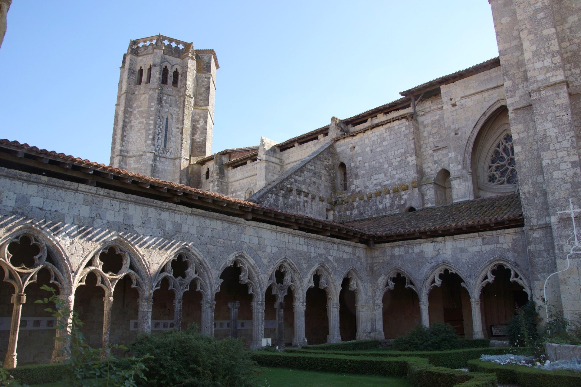 Sites à visiter - La Romiue, Condom Fleurance Larressingle, Lectoure, Montréal-du-Gers,