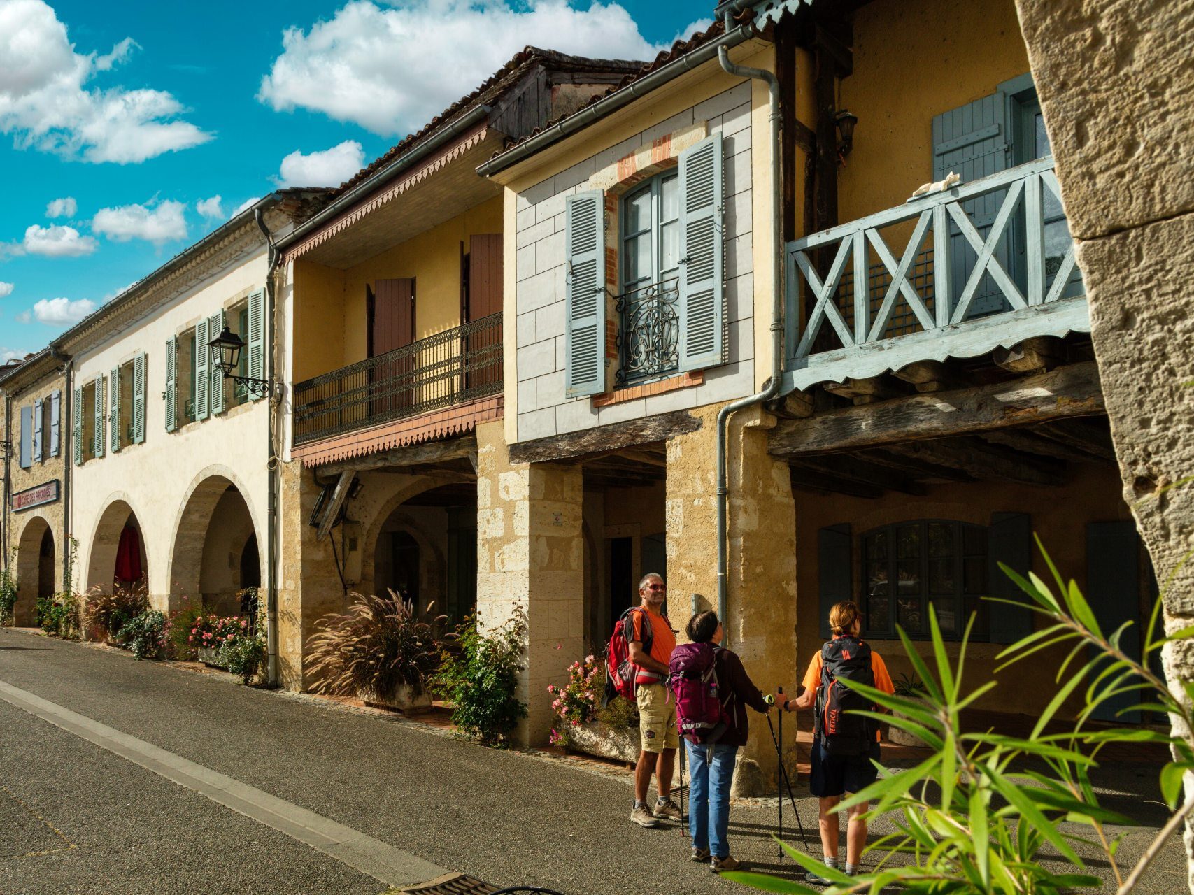 Bastide de Montréal-du-Gers Plus beaux village de France en Armagnac